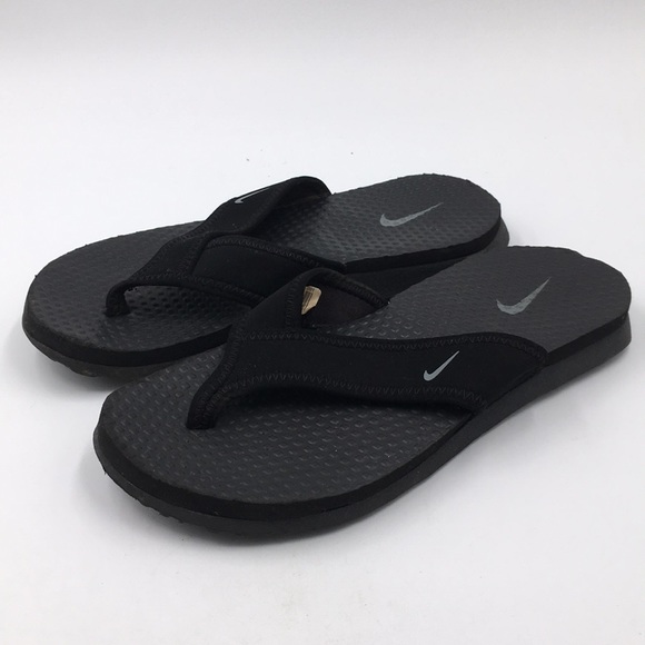 size 5 nike sandals